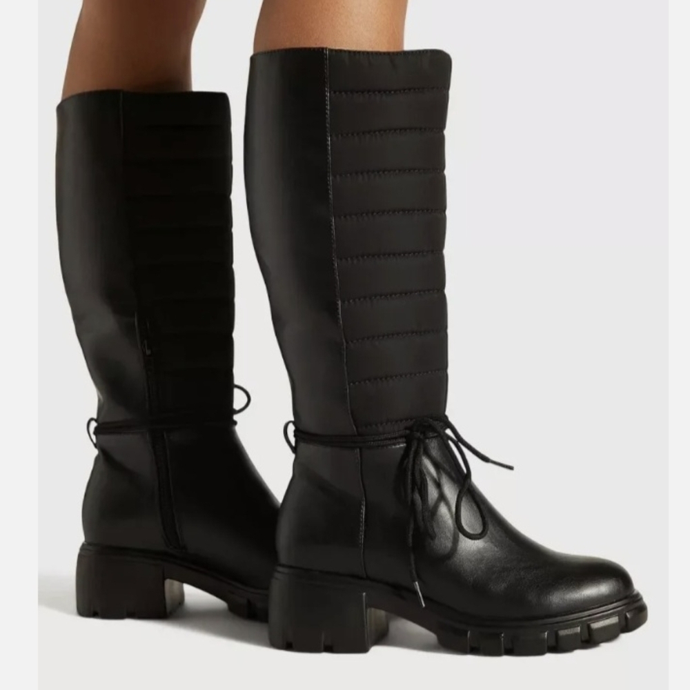 Black Zip Up Knee High Chunky Heel Round Toe Boot